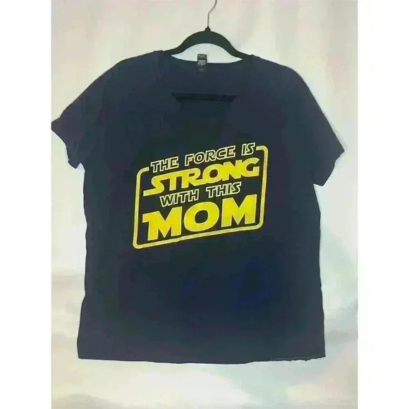 Women's Blue T-Shirt M The Force is Strong With This Mom Star Wars - Picture 1 of 4